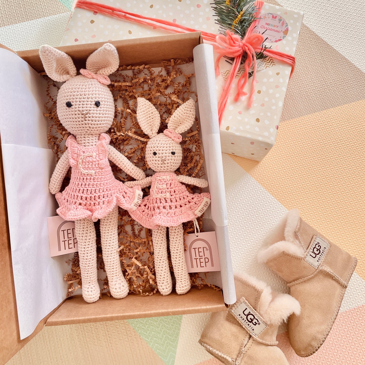 Personalized Big Sister & Little Sister Bunnies - Peach