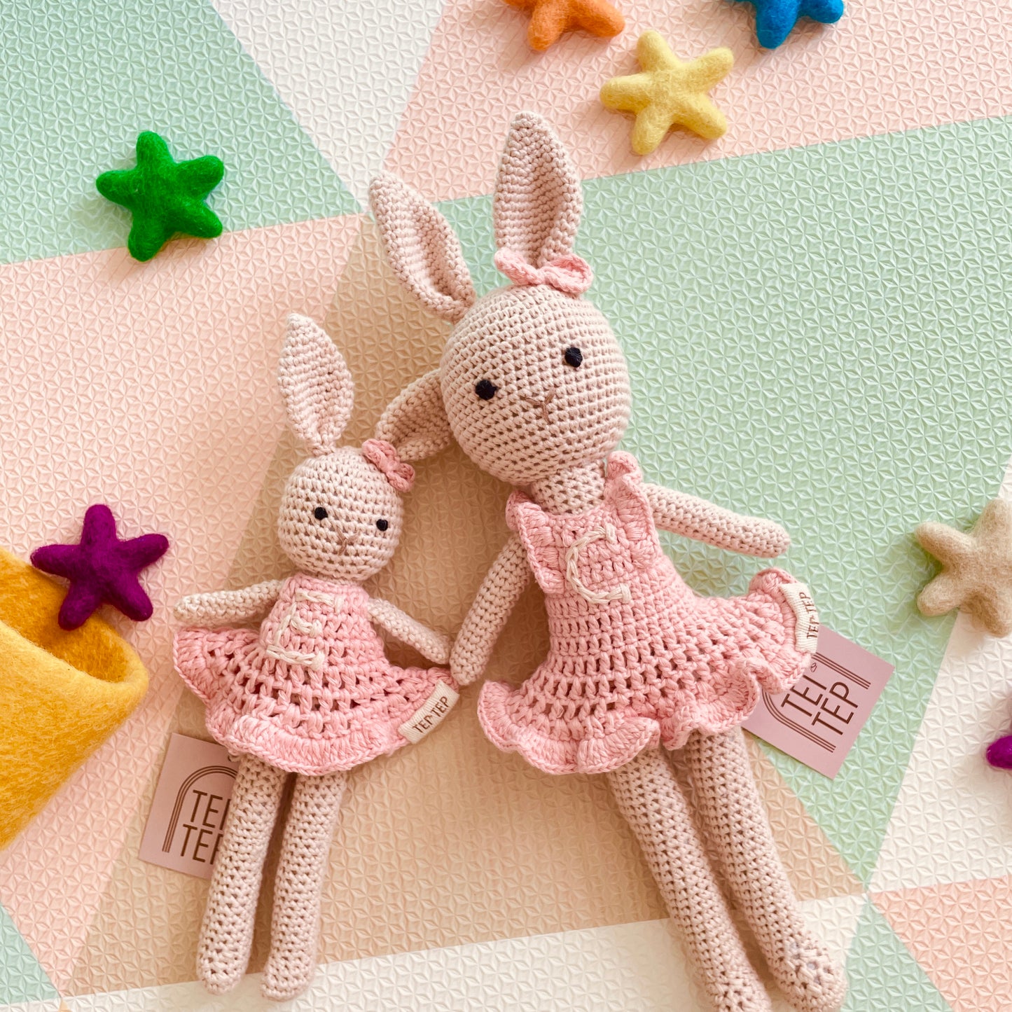 Personalized Big Sister & Little Sister Bunnies - Peach