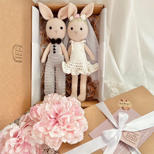 Wedding Couple Bunnies